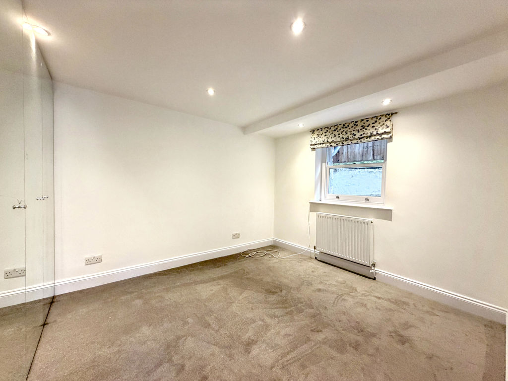 Main Bedroom- click for photo gallery